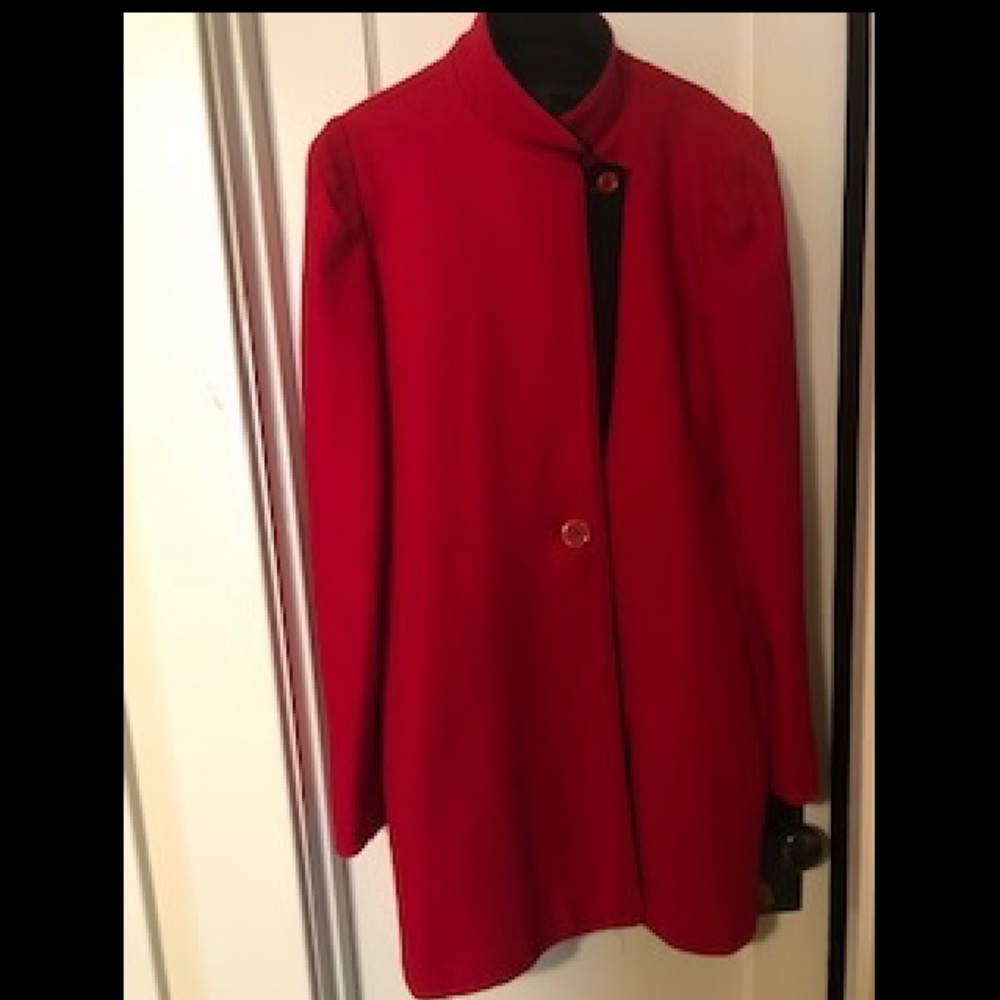 Amazing Like New Vintage Red Wool Coat.